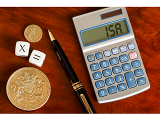 calculator coin and pen icon