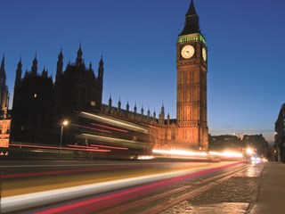 houses of parliament at night