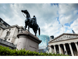 statue of a horse outside the bank of england