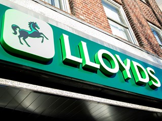 Lloyds bank branch